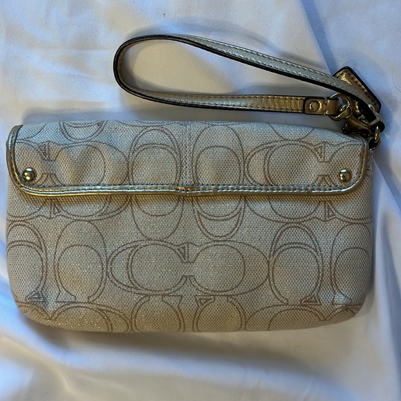 SET 2 COACH Wristlets. Beige/Gold Fabric - Gold Strap & Black Satin - BlackStrap - Picture 6 of 16